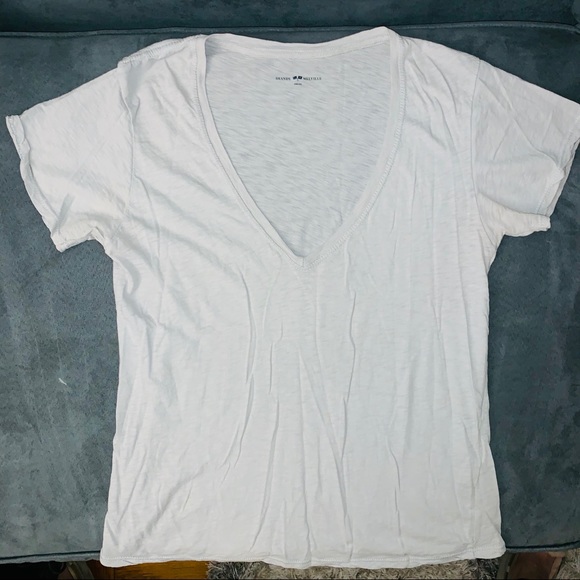 Brandy Melville Tops - NWOT Brandy Melville White V Neck Tee